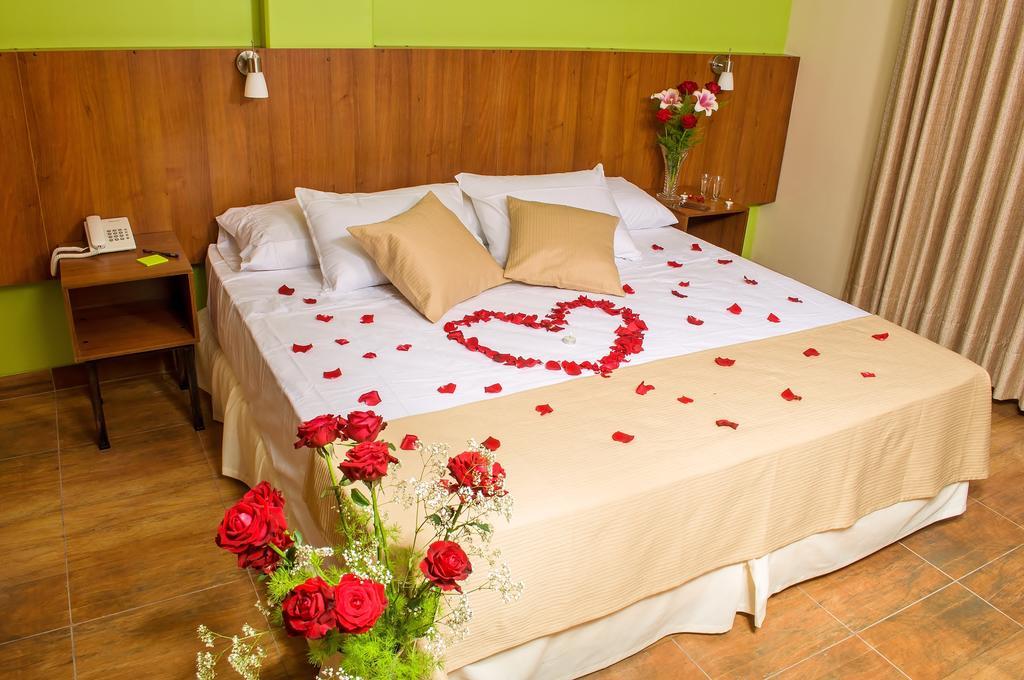 Hotel Mitru - Tarija Habitación foto